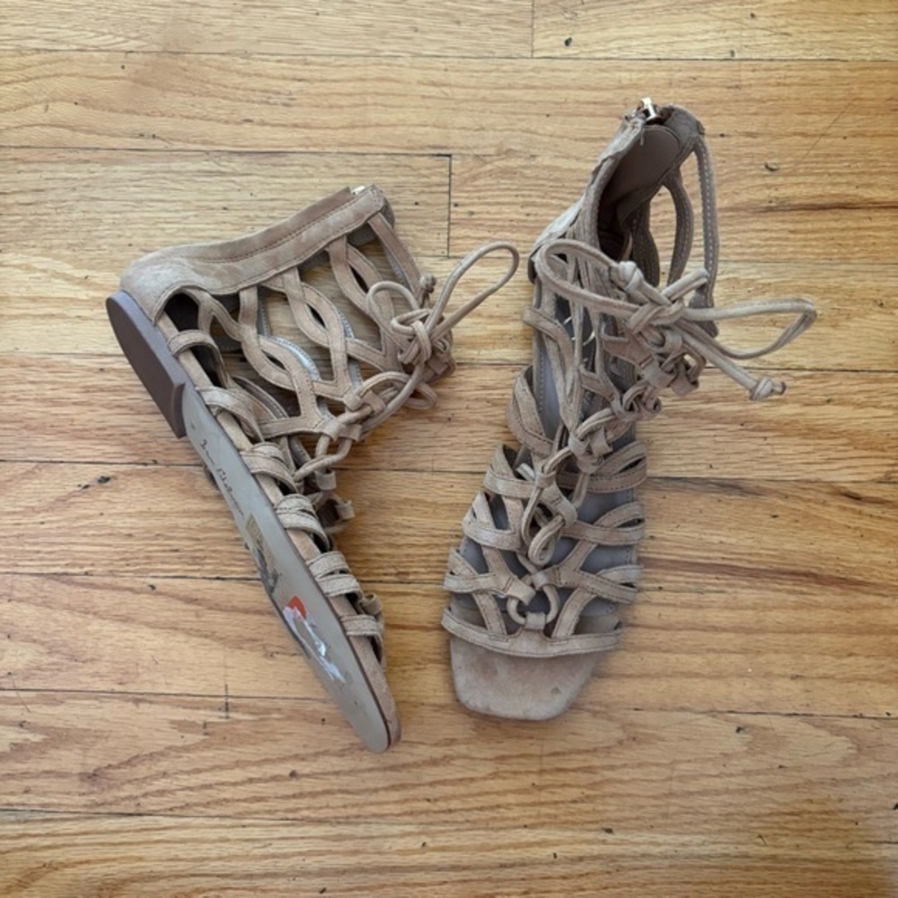 Sam Edelman Tan Strappy Gladiator Sandals Size 7.5